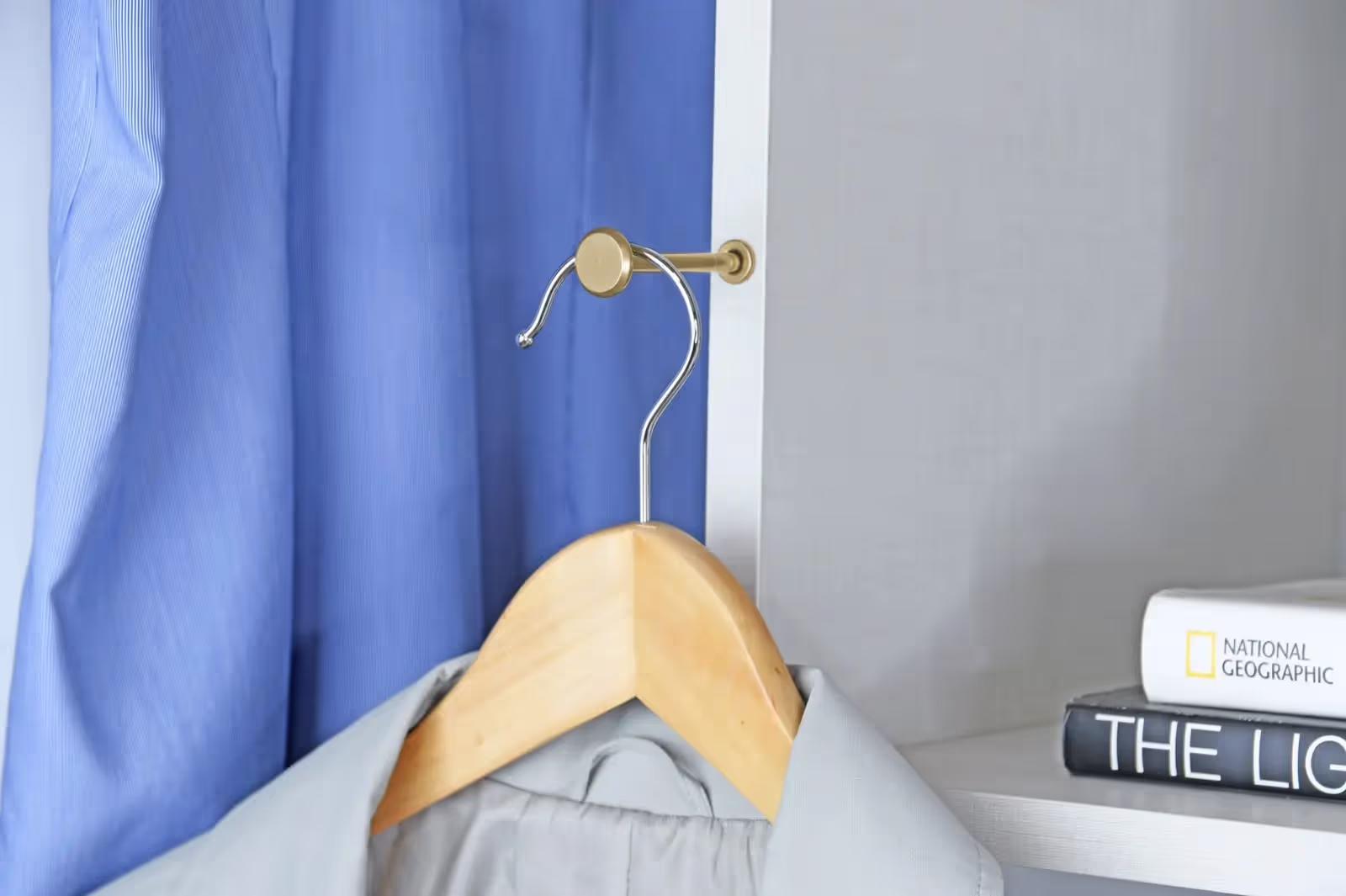 Valet Pin